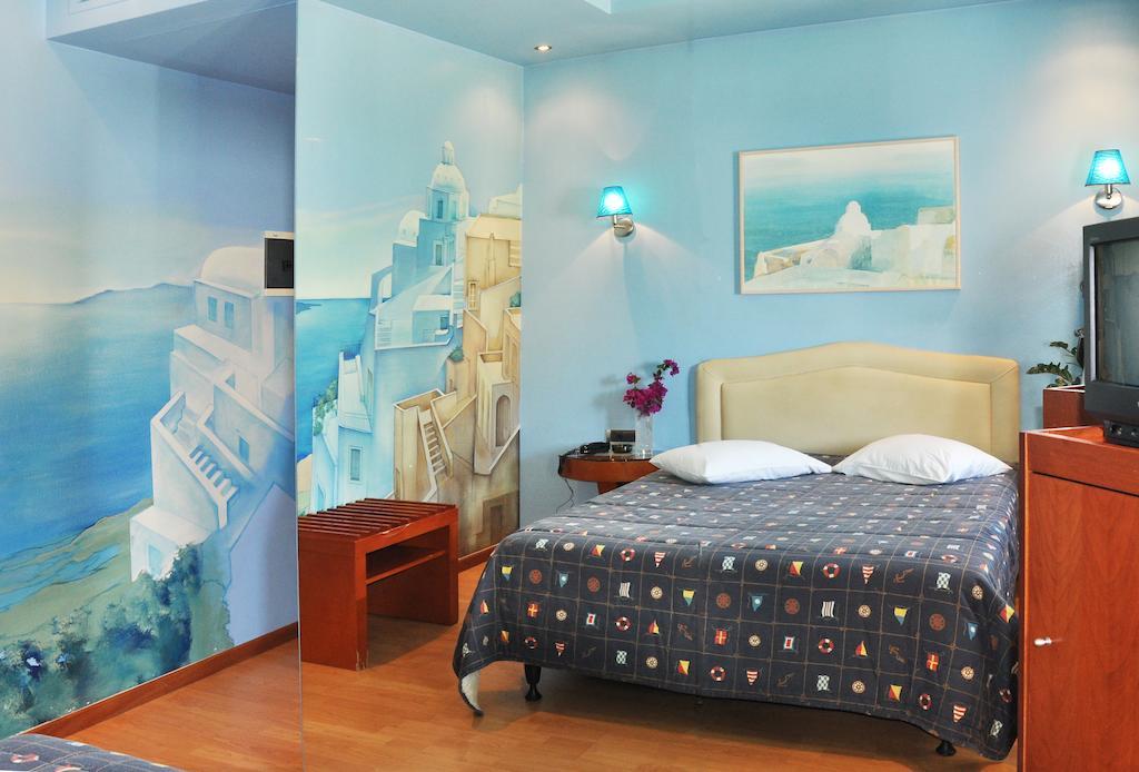 Hotel Bella Vista Piraeus Bilik gambar
